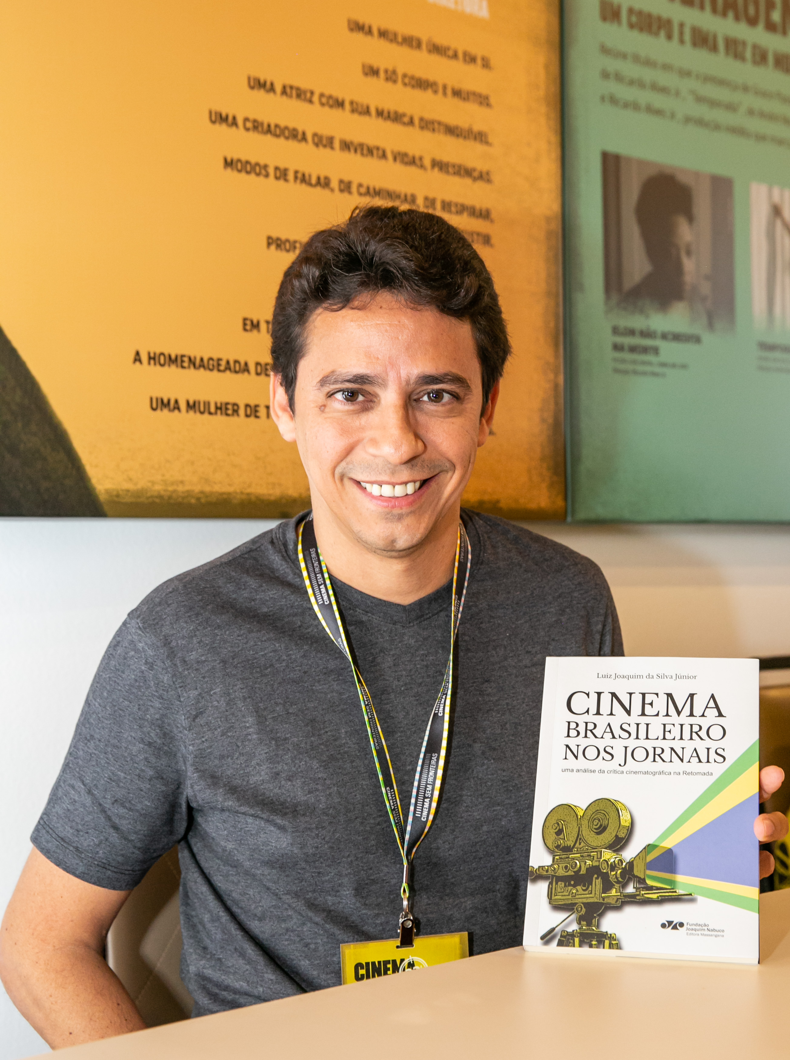 Jornalista lança livro “Cinema Brasileiro nos Jornais” na Mostra Tiradentes