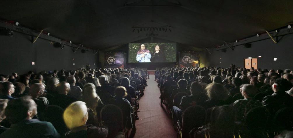 Debate “Os Escravos de Jó”: memória do Holocausto, contradições no Brasil e processo identitário