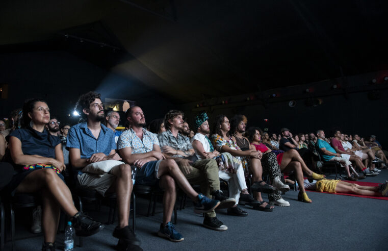 27ª Mostra de cinema de Tiradentes abriu o calendário audiovisual do Brasil, atraiu mais de 35 mil pessoas e injetou mais de 10 milhões na economia local